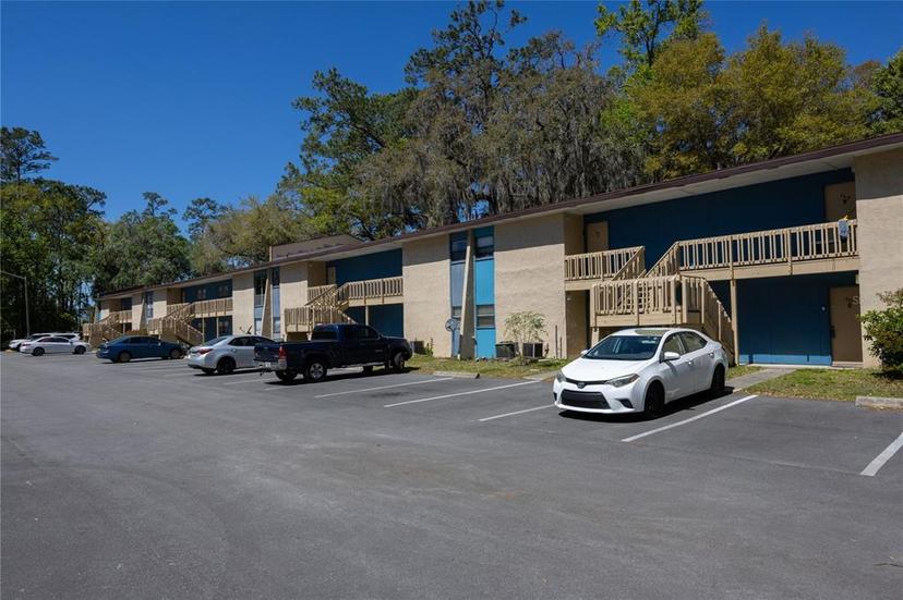 Picture of 2811 SW Archer Road Unit Z245, Gainesville FL 32608