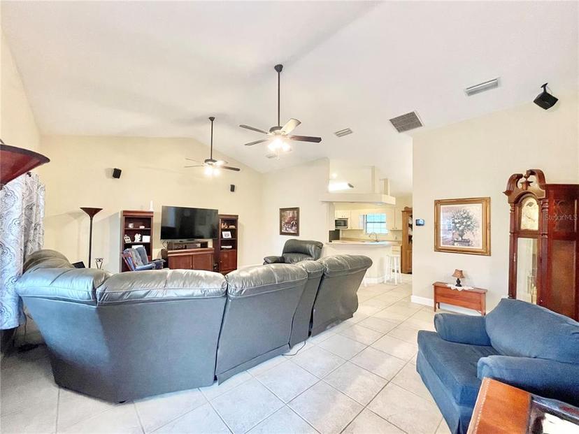 Picture of 25764 SW 20Th Avenue, Newberry FL 32669