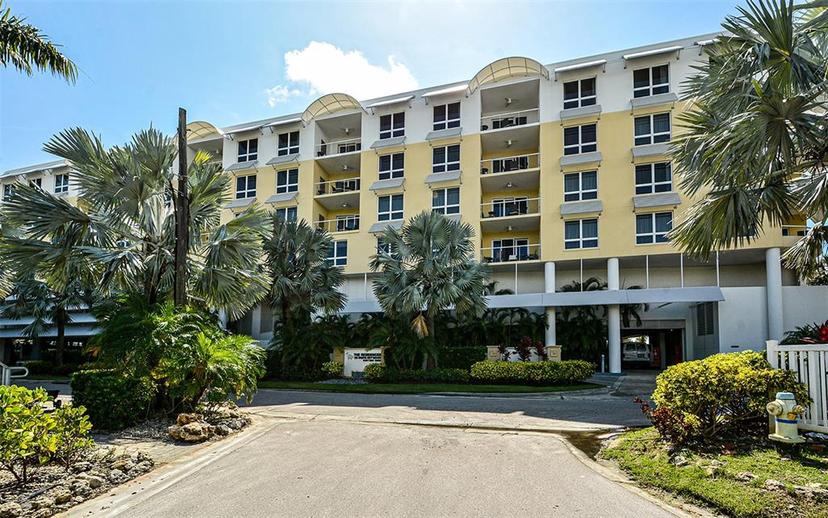 Picture of 915 Seaside Drive Unit 613, Sarasota FL 34242