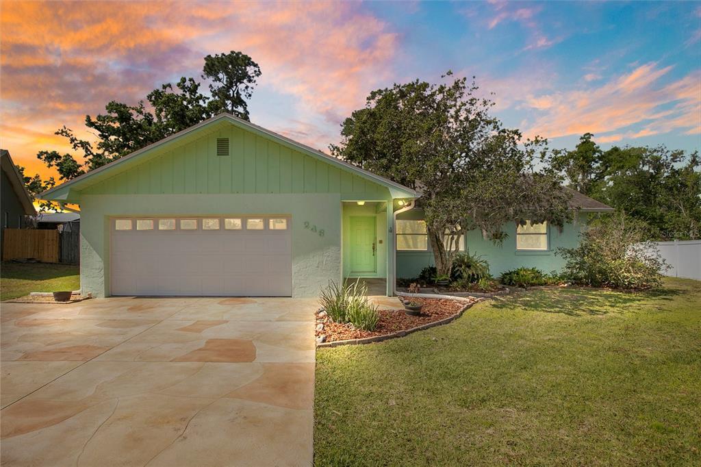 Picture of 246 Veranda Drive, Lakeland, FL 33809