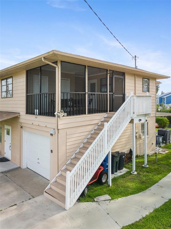 Picture of 107 Myakka Drive, Venice FL 34293