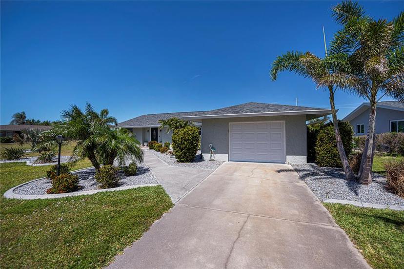 Picture of 62 Oakland Hills Place, Rotonda West FL 33947