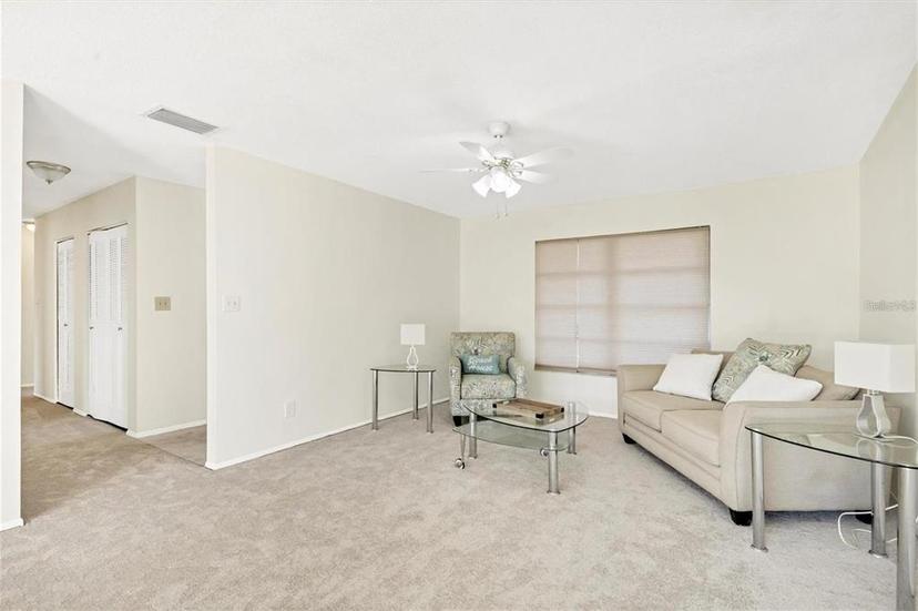 Picture of 206 Elliot Avenue Unit 137, Sarasota FL 34232
