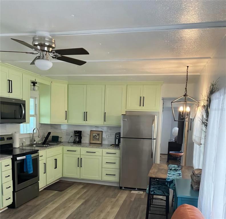 Picture of 585 Sky Harbor Drive Unit 120, Clearwater FL 33759