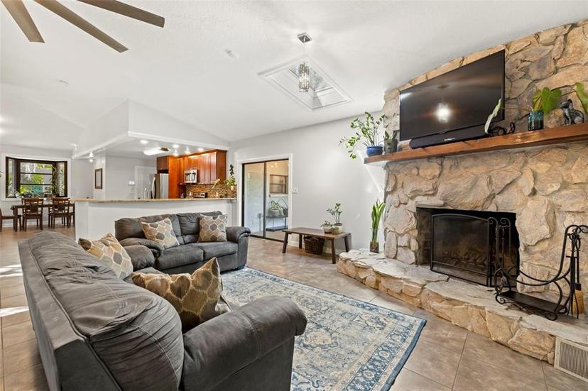 Picture of 5803 Myrtle Lane, Tampa FL 33625
