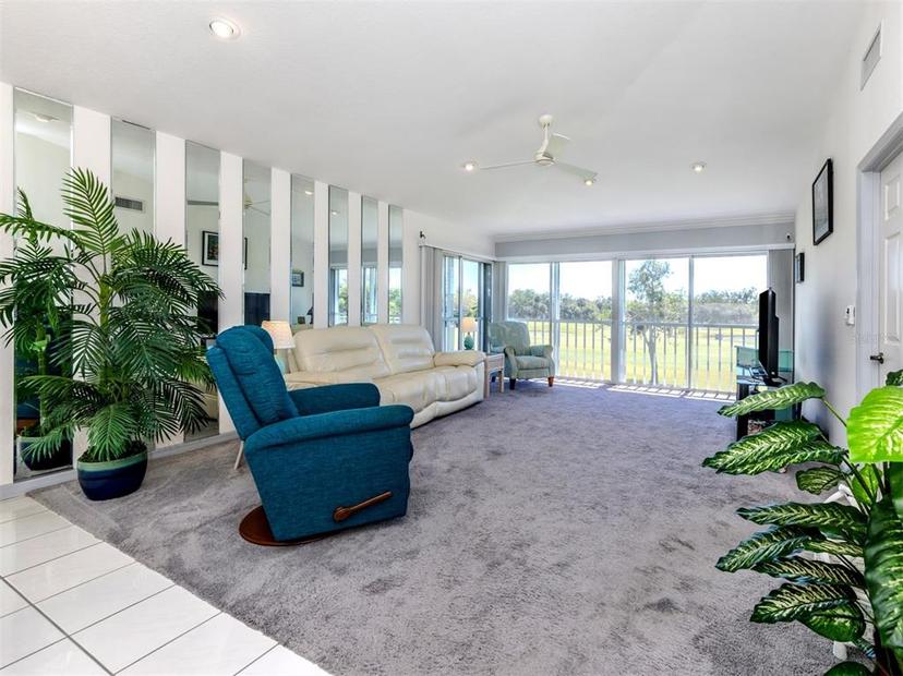 Picture of 1041 Capri Isles Boulevard Unit 224, Venice FL 34292