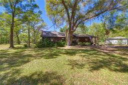 Picture of 14114 N 301 Highway, Thonotosassa, FL 33592