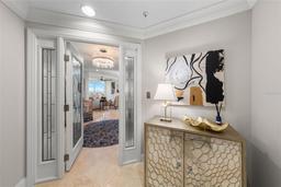 Picture of 3435 Bayshore Boulevard Unit 1401S, Tampa, FL 33629