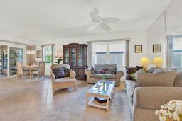 Picture of 3229 40Th Lane S Unit A, St Petersburg, FL 33711