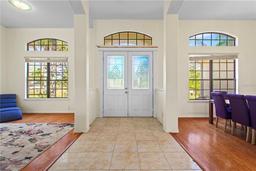 Picture of 5810 Hampshire Ave, Orlando, FL 32833