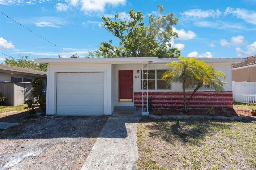 Picture of 6711 3Rd Street N, St Petersburg FL 33702