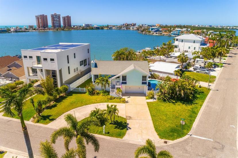 Picture of 118 Wall Street, Redington Shores FL 33708