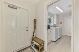 Picture of 5816 Helicon Place, Sarasota, FL 34238