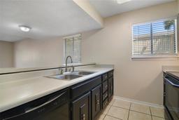 Picture of 1428 K Oak Place, Apopka, FL 32712