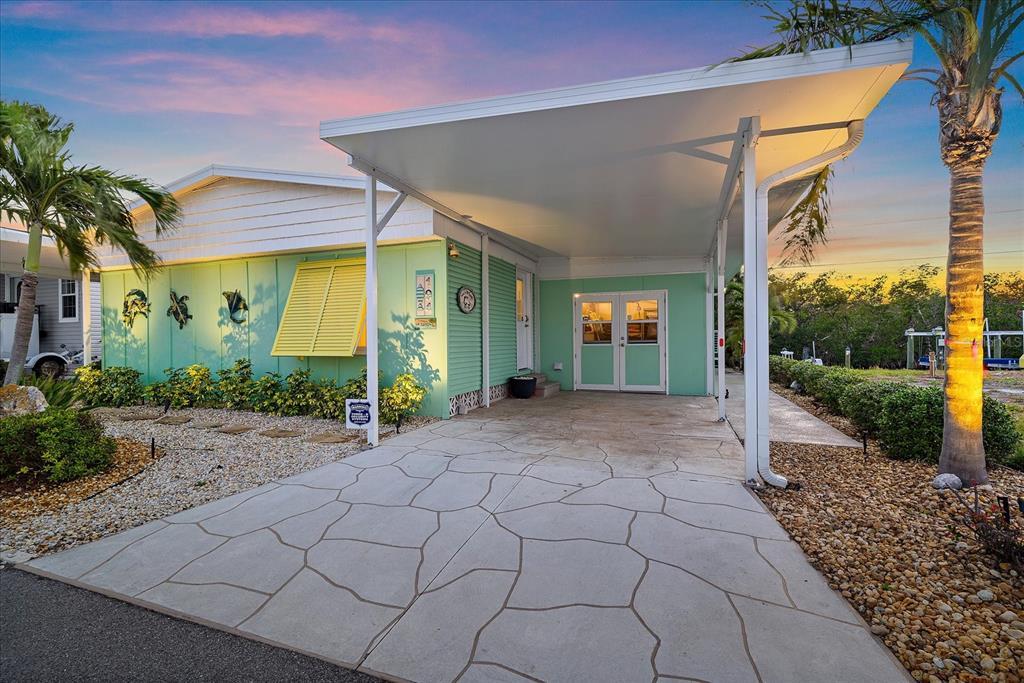 Picture of 194 Bimini Drive, Palmetto, FL 34221