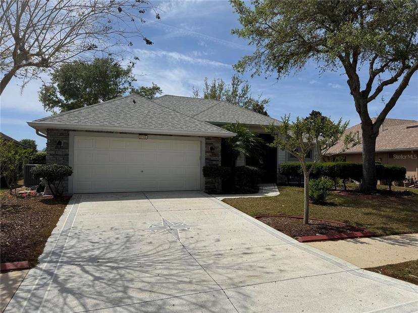 Picture of 8165 Bridgeport Bay Circle, Mount Dora FL 32757