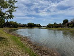 Picture of 8165 Bridgeport Bay Circle, Mount Dora, FL 32757