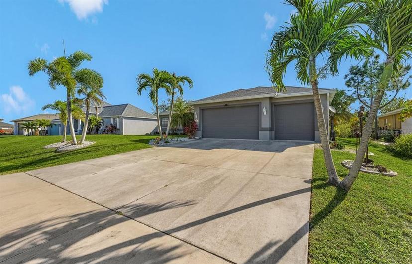 Picture of 1103 SW 8Th Court, Cape Coral FL 33991