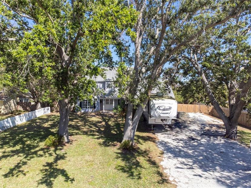 Picture of 1104 Larchmont Drive, Englewood FL 34223