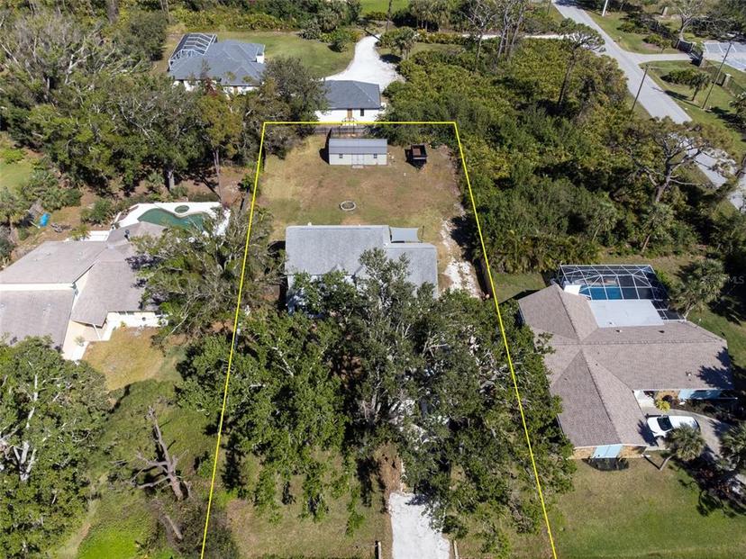 Picture of 1104 Larchmont Drive, Englewood FL 34223