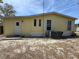 Picture of 7358 First Loop Avenue, Brooksville, FL 34613