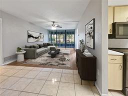 Picture of 612 Bird Bay Drive S Unit 113, Venice, FL 34285