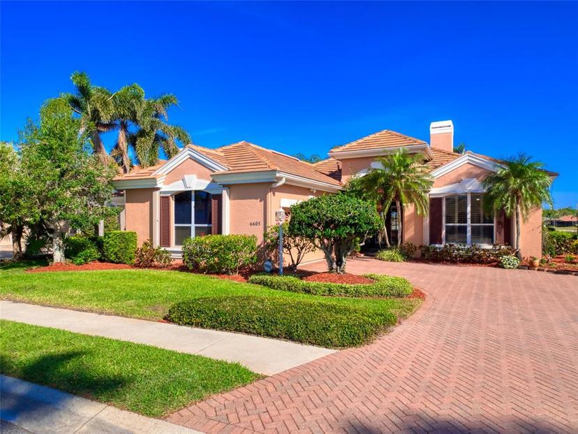 Picture of 6605 Waters Edge Way, Lakewood Ranch FL 34202