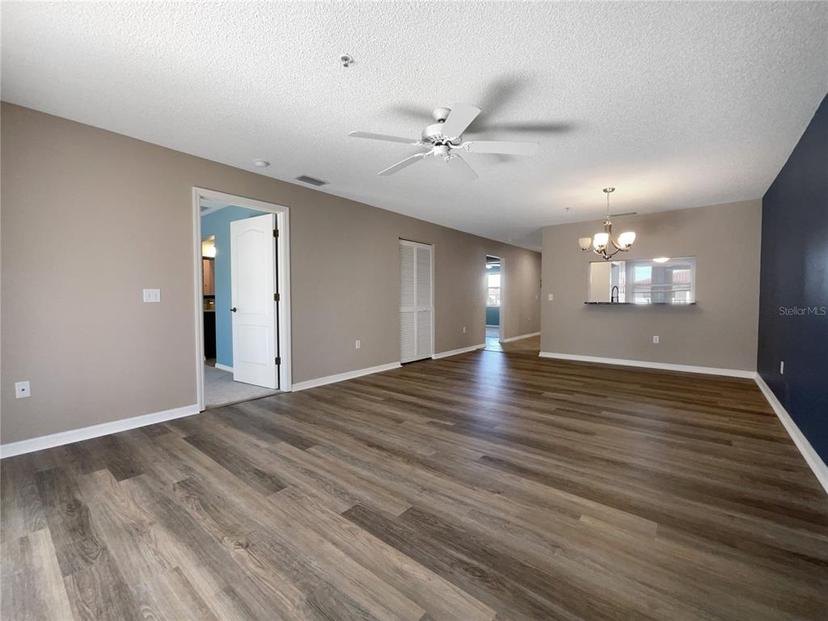 Picture of 6507 Stone River Road Unit 310, Bradenton FL 34203