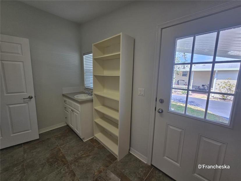 Picture of 6707 Mount Pleasant Road Ne Unit 57, St Petersburg FL 33702