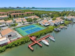 Picture of 4319 Harbor House Drive, Tampa, FL 33615