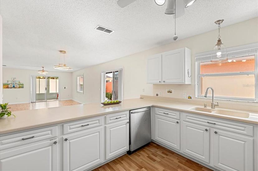 Picture of 613 Nuevo Leon Lane, The Villages FL 32159