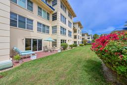 Picture of 3802 Gulf Of Mexico Drive Unit A103, Longboat Key, FL 34228