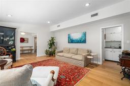 Picture of 1520 NW 68Th Terrace, Gainesville, FL 32605