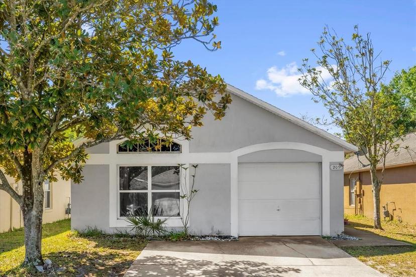 Picture of 205 Twisting Trail, Orlando FL 32825