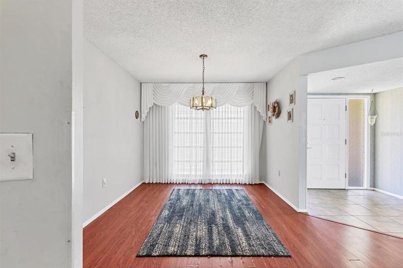 Picture of 5049 Inverness Drive, Sarasota FL 34243