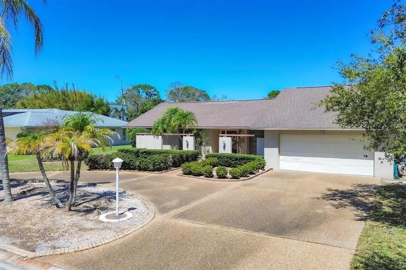 Picture of 5049 Inverness Drive, Sarasota FL 34243