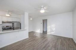 Picture of 300 35Th Avenue N Unit F25, St Petersburg, FL 33704