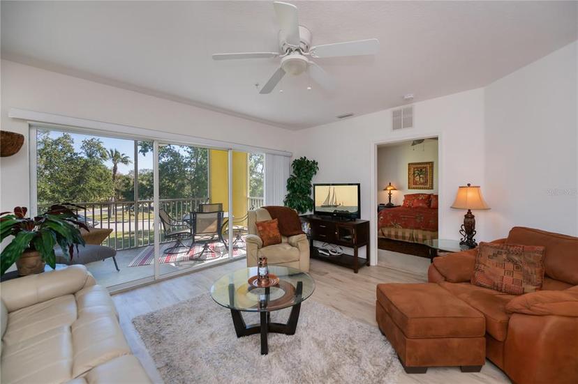 Picture of 2060 Willow Hammock Circle Unit 207, Punta Gorda FL 33983