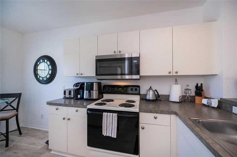 Picture of 2060 Willow Hammock Circle Unit 207, Punta Gorda FL 33983