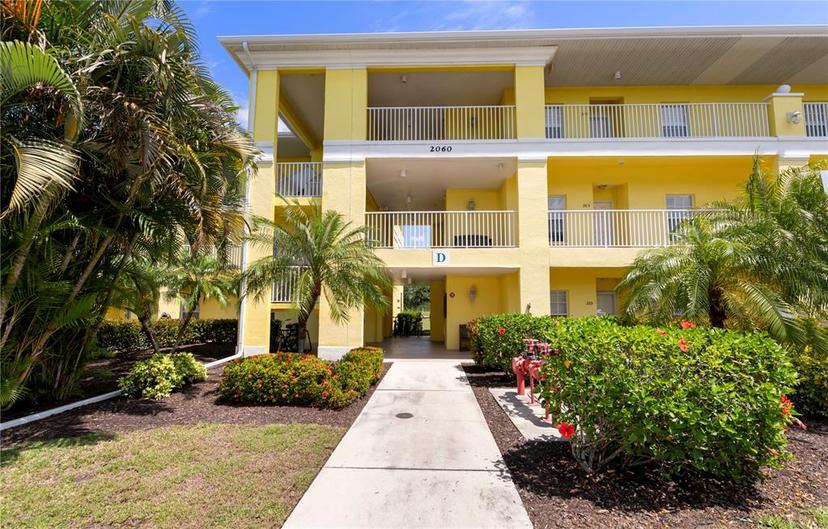 Picture of 2060 Willow Hammock Circle Unit 207, Punta Gorda FL 33983