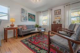 Picture of 604 W Hilda Street, Tampa, FL 33603