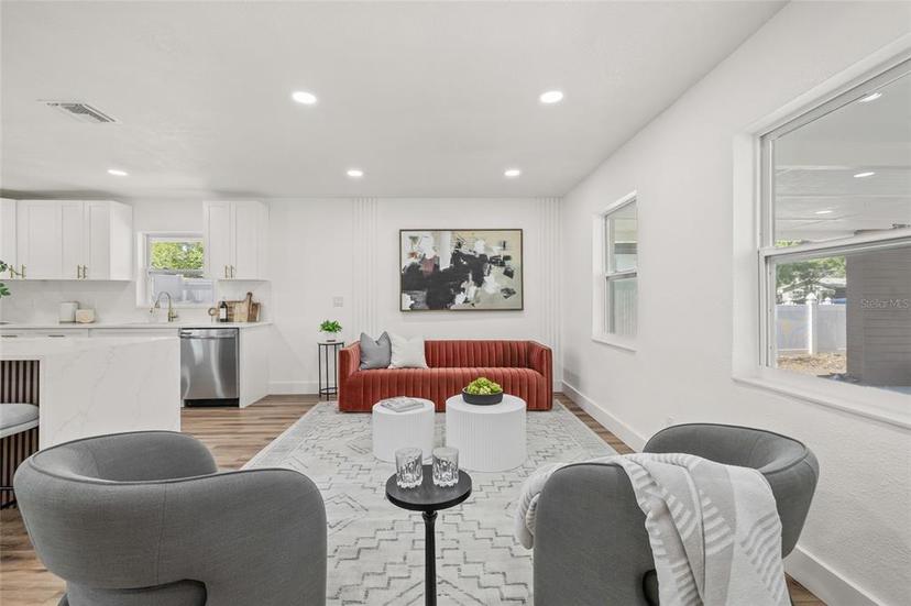 Picture of 3906 W Pearl Avenue, Tampa FL 33611