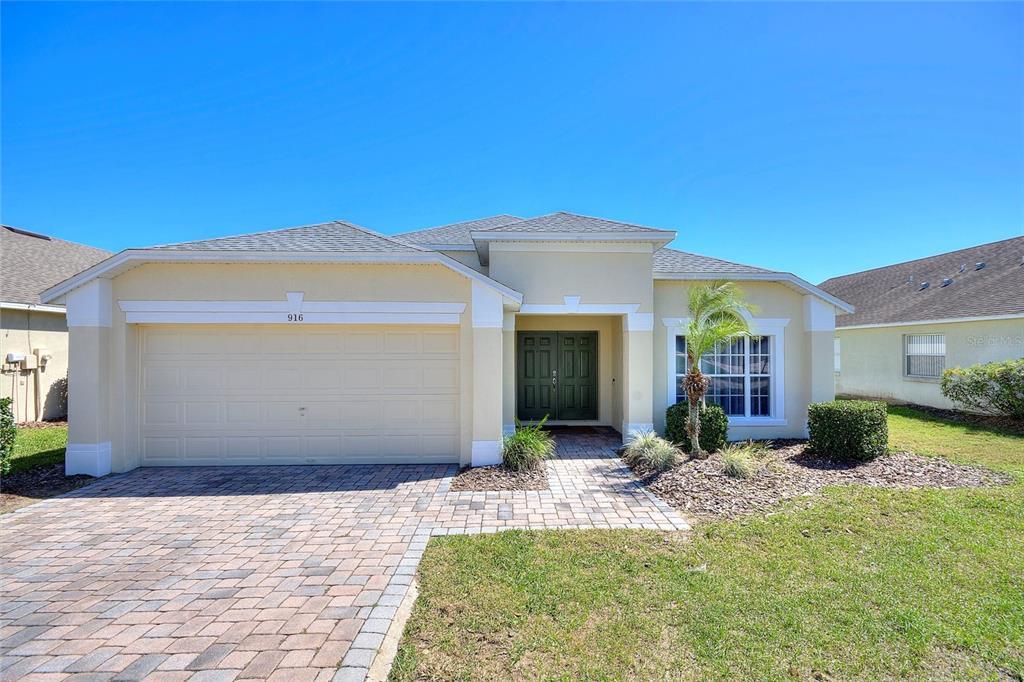 Picture of 916 Balmoral Drive, Davenport, FL 33896