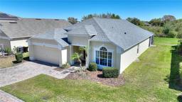 Picture of 916 Balmoral Drive, Davenport, FL 33896