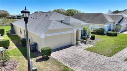 Picture of 916 Balmoral Drive, Davenport, FL 33896