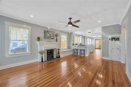 Picture of 5912 N Lynn Avenue, Tampa, FL 33604