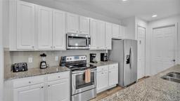 Picture of 7012 Oakwood Street, Davenport, FL 33837