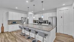 Picture of 7012 Oakwood Street, Davenport, FL 33837
