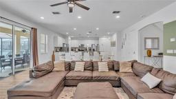 Picture of 7012 Oakwood Street, Davenport, FL 33837