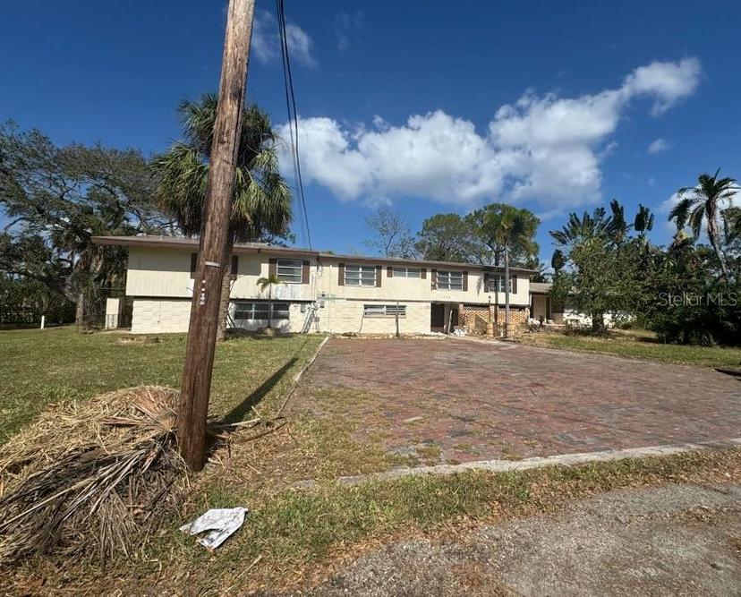 Picture of 4628 Cypress Way S, St Petersburg FL 33705